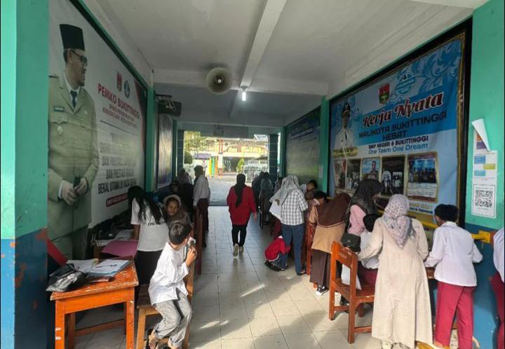 Daftar Ulang PPDB Jalur Zonasi di SMP Negeri 6 Bukittinggi