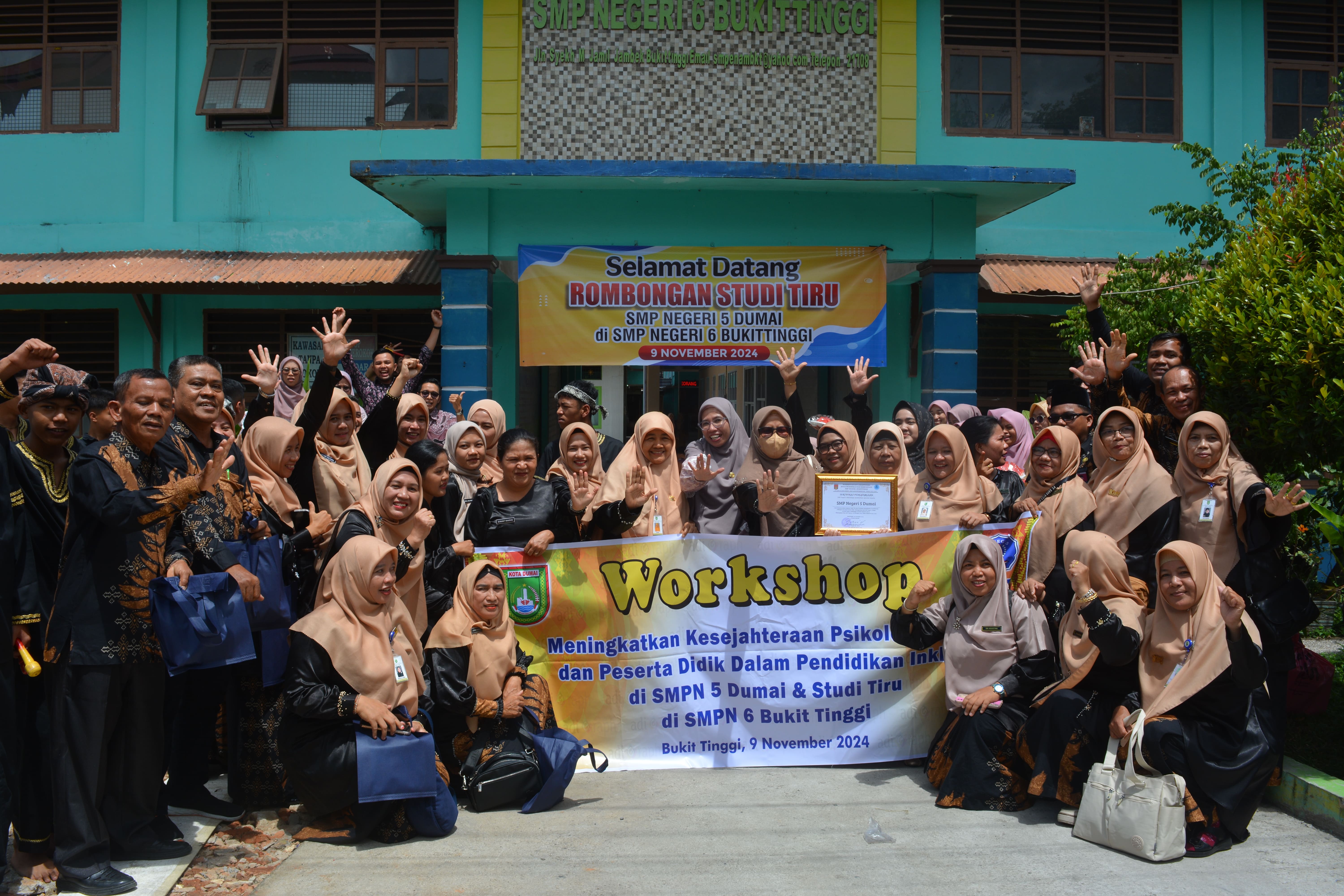 Studi Tiru oleh SMPN 5 Dumai ke SMPN 6 Bukittinggi